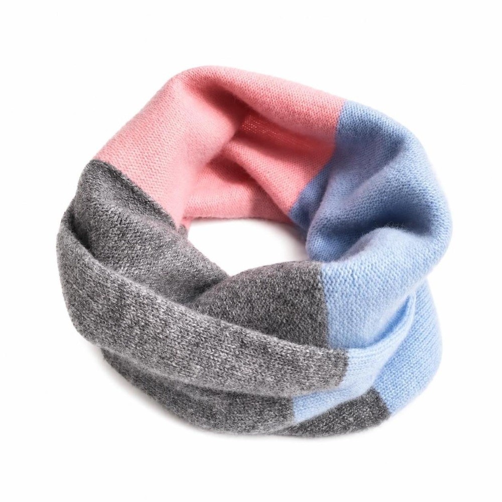 ผ้าพันคออินฟินิตี้สีตัดกันนุ่ม - Infinity Scarf Knit บทวิจารณ์และราคา