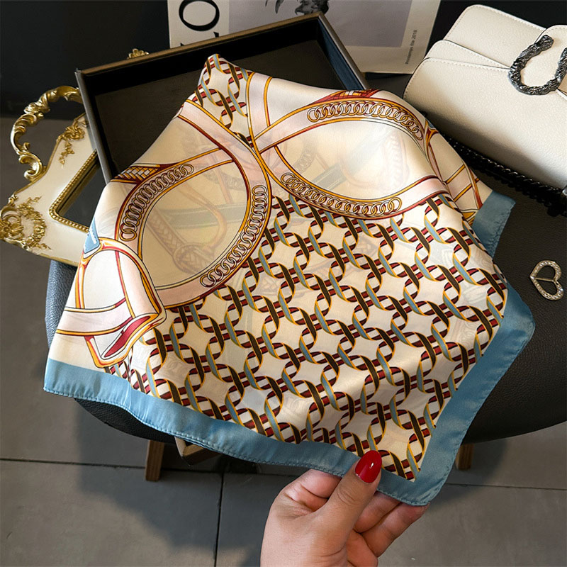 ผ้าพันคอไหมพิมพ์ลายโซ่สี่เหลี่ - Face Scarf Mask บทวิจารณ์และราคา